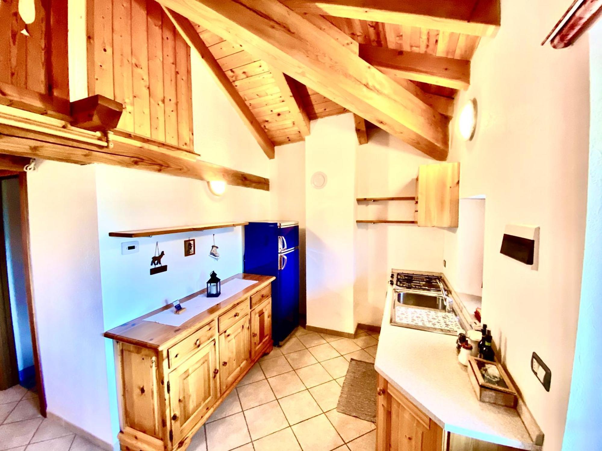 Apartament Attico Panoramico Con Soppalco Gignod Zewnętrze zdjęcie